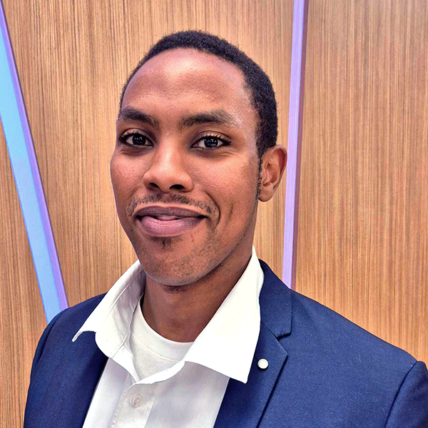 Dean Njuguna - Accountant